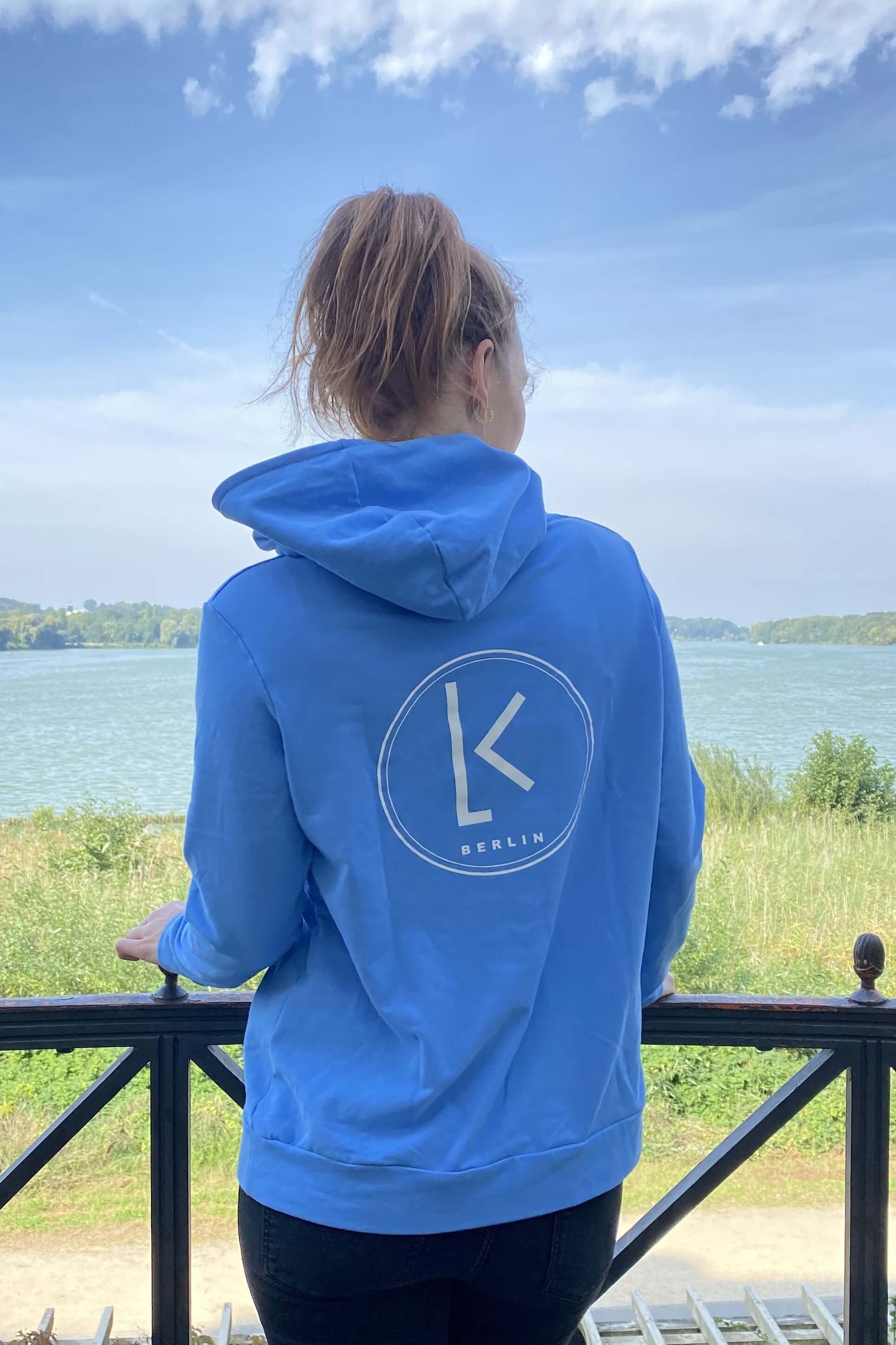 La Luka Berlin Hoodie Blau Mit Logo Made In Berlin